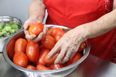 Tomates para salsa de mama Elsita